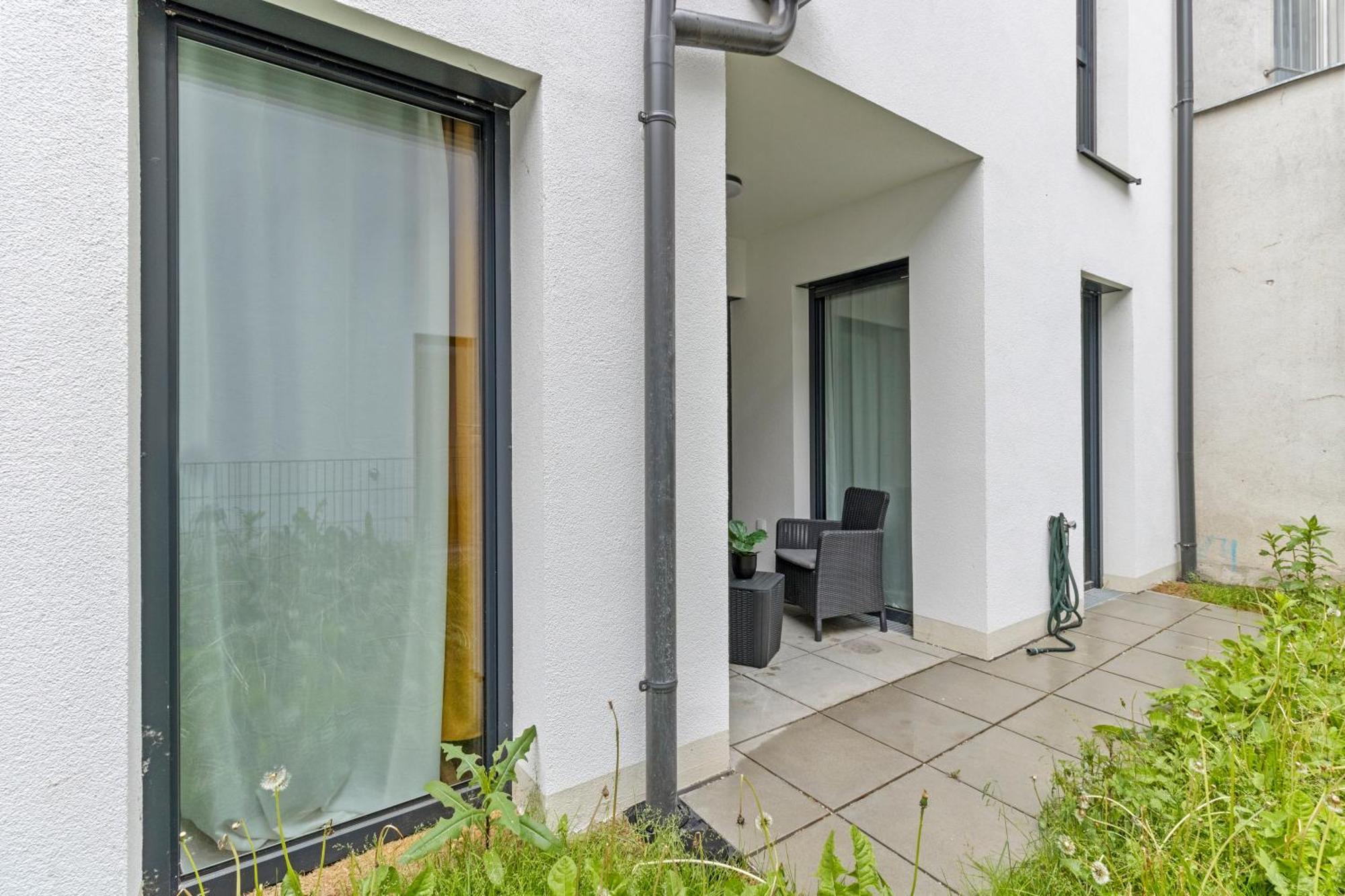 1 Min To Public Transport - 3 Min To Supermarket And Pharmacy - On-Site Parking For 19,90 Eur Vienne Extérieur photo